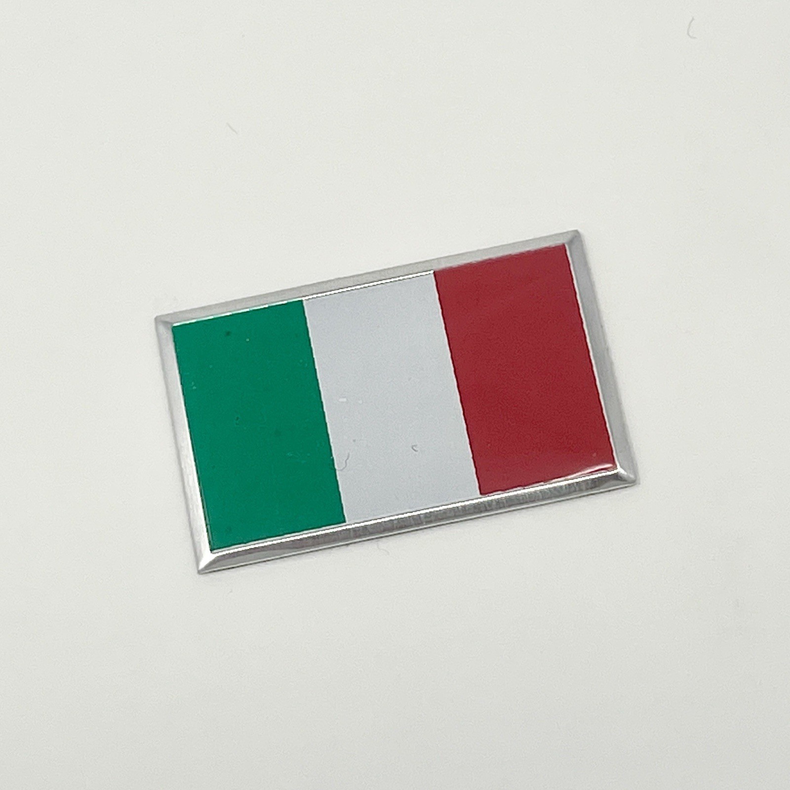 Italy IT ITA Italian Flag Car Emblem Badge Decal Sticker 1″x 1.5″ Metal NEW