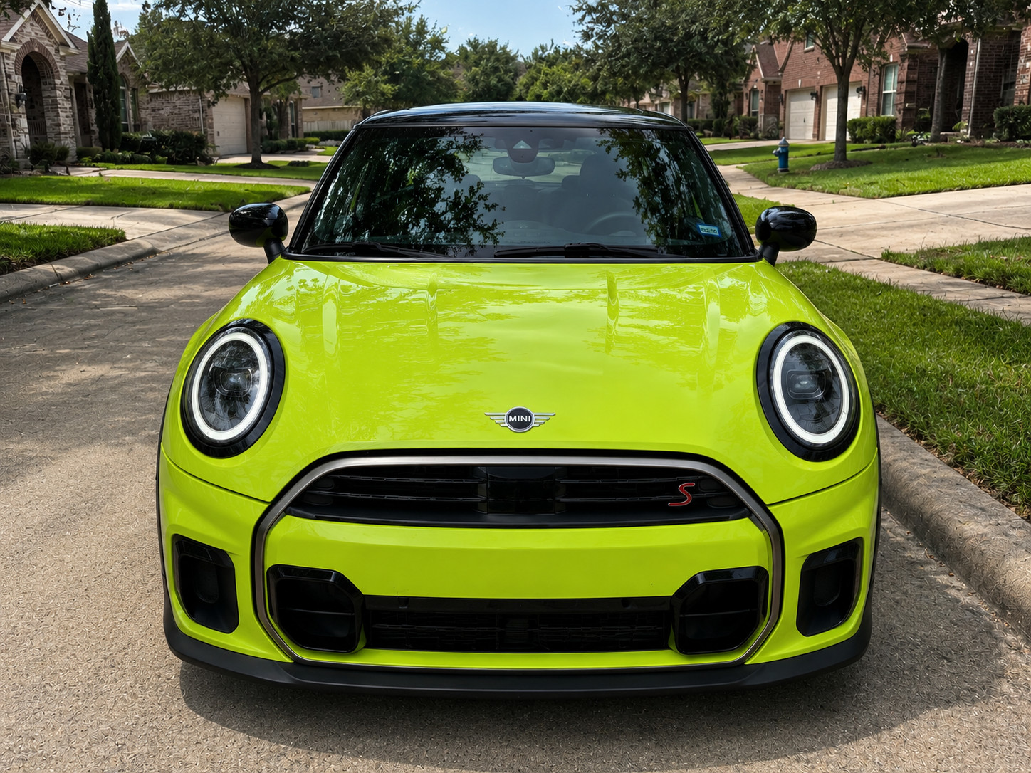 72″ x 60″ Ultra Gloss PET Liner Acid Green Car Vinyl Wrap Air Release 6FTx 5FT
