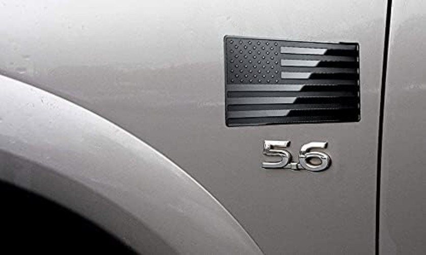 Stylish Embossed Black Flag Emblem – 5″x3″, Ideal for Car & Truck Decoration