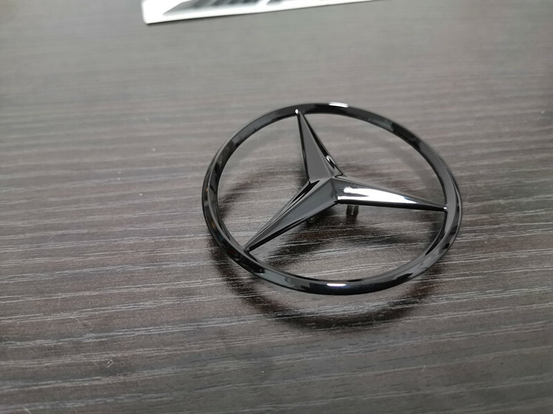 Gloss Black Red C63 AMG and Rear Star Side 6.3 AMG Emblem Badge For W204 507